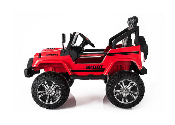 2 موتور 4x4 ركوب على اللعب مع حزام أمان دفع رباعي 2.8 كم / ساعة