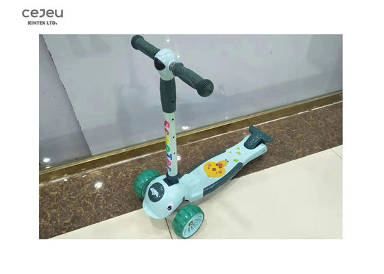 عمر 3 طفل ركلة دراجة ذات ثلاث عجلات 120mm * 50mm 3 الموقف