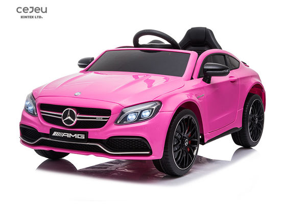 سيارة ركوب للأطفال مرخصة من طراز Benz C63 ببطارية 12 فولت 7 أمبير في الساعة، مصابيح أمامية LED